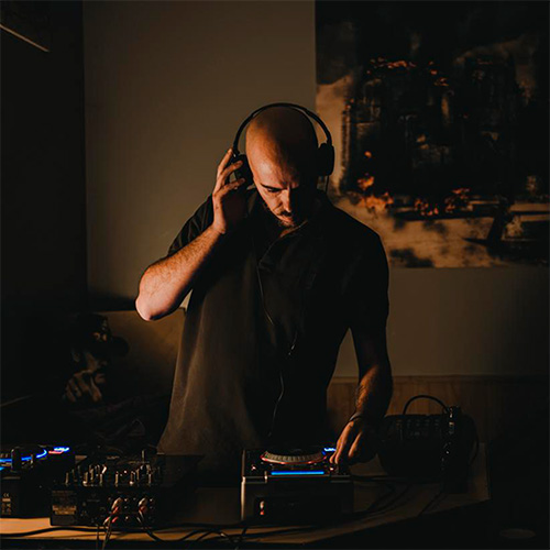 Paulo R.